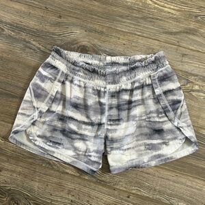 Athleta printed Racer Run shorts size M